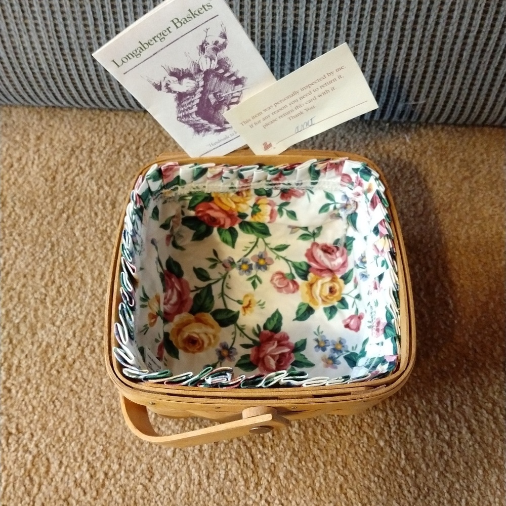 Longaberger Medium Berry Basket